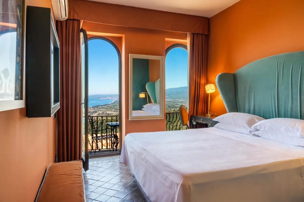 Hotel Villa Ducale Taormina 4*,
